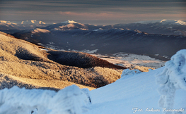 Bieszczady Ukraińskie w świetle zachodzącego słońca, Fot. Łukasz Barzowski