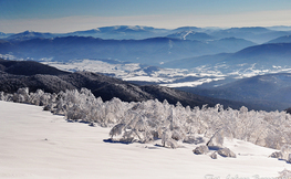 Widok z Wielkiej Rawki na Bieszczady Ukraińskie, Fot. Łukasz Barzowski