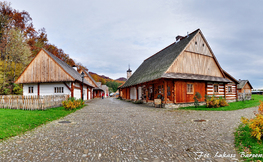 Rynek Galicyjski w Muzeum Budownictwa Ludowego w Sanoku, Fot. Łukasz Barzowski