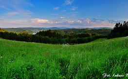 Panorama z Polańczyka w kierunku Wysokich Bieszczadów, Fot. Łukasz Barzowski